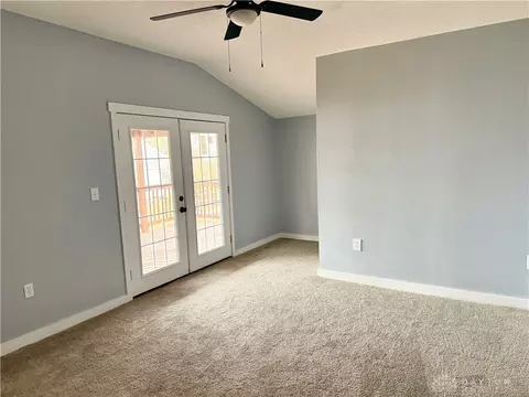 1661 Prospect St, Springfield, OH 45503 photo 8