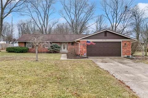1130 Stillcreek Dr, Washington Township, OH 45458
