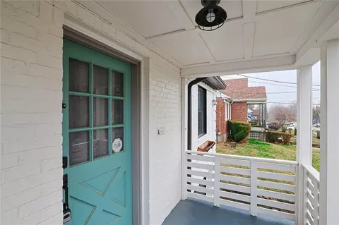 Exterior - 3906 Standish Ave, Cincinnati, OH 45213 photo 3 of 11