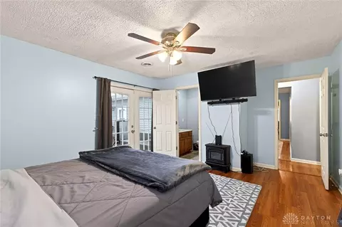 Bedroom - 1237 Hemlock Dr, Fairborn, OH 45324 photo 4 of 7