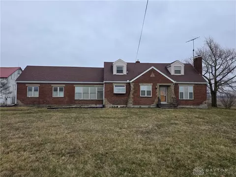 872 N Sulphur Springs Rd, West Alexandria, OH 45381