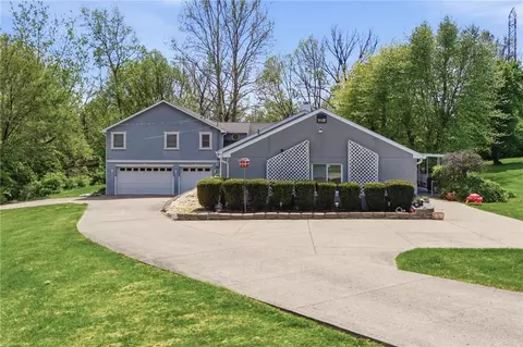 4083 Dayton Xenia Rd, Dayton, OH 45432