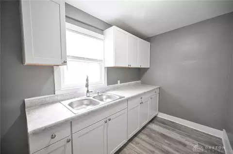 718 Summer St, Springfield, OH 45505 photo 10