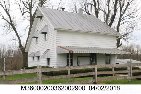 1359 E Hoop Rd, Xenia, OH 45385