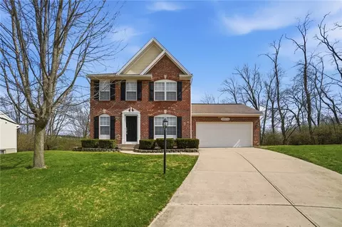 10024 Oriole Ct, Miamisburg, OH 45342