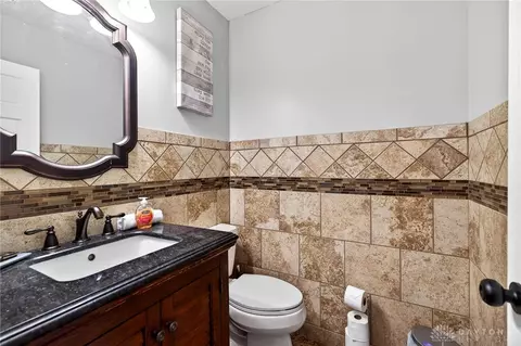 Bath - 4432 Renwood Dr, Kettering, OH 45429 photo 1 of 5