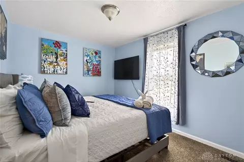 Bedroom - 4432 Renwood Dr, Kettering, OH 45429 photo 5 of 8