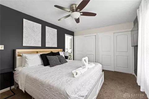 Bedroom - 4432 Renwood Dr, Kettering, OH 45429 photo 7 of 8
