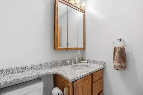 Bath - 4324 Clarendon Dr, Kettering, OH 45440 photo 2 of 5