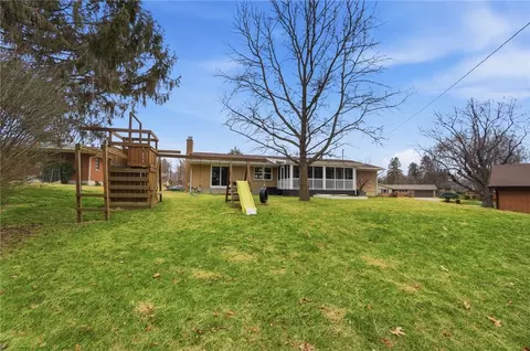 Exterior - 4324 Clarendon Dr, Kettering, OH 45440 photo 11 of 12