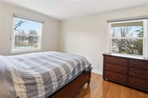 Bedroom - 4324 Clarendon Dr, Kettering, OH 45440 photo 2 of 10