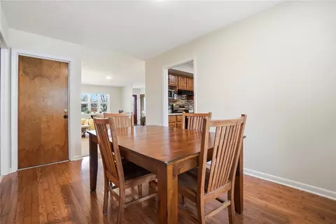 Dining - 4324 Clarendon Dr, Kettering, OH 45440 photo 3 of 4