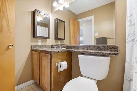 Bath - 4324 Clarendon Dr, Kettering, OH 45440 photo 4 of 5