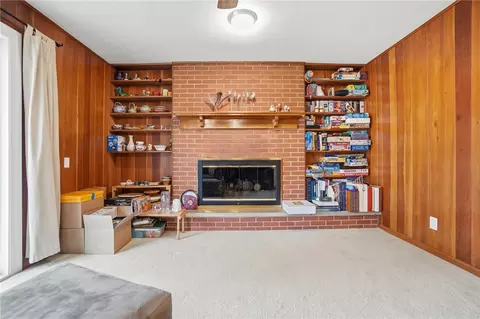 Living - 4324 Clarendon Dr, Kettering, OH 45440 photo 6 of 8