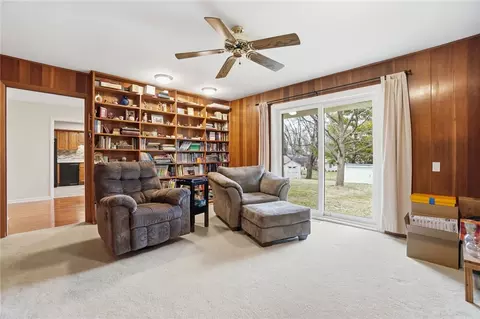 Living - 4324 Clarendon Dr, Kettering, OH 45440 photo 8 of 8