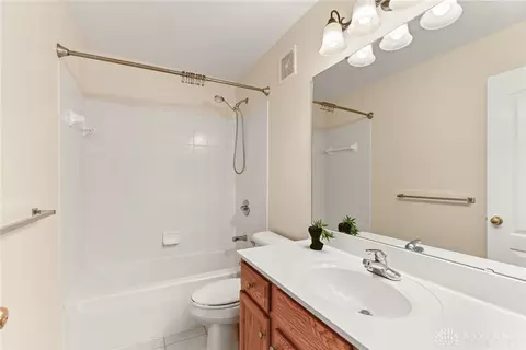 Bath - 9764 Olde Georgetown Way, Centerville, OH 45458 photo 6 of 9