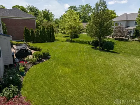 Exterior - 9764 Olde Georgetown Way, Centerville, OH 45458 photo 7 of 8