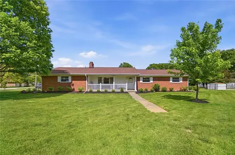 Exterior - 700 Ionic Cir, Enon, OH 45323 photo 14 of 17