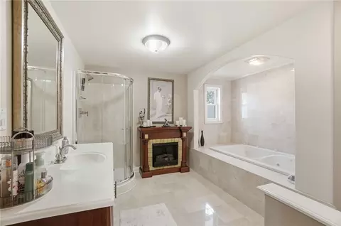 Bath - 700 Ionic Cir, Enon, OH 45323 photo 3 of 5