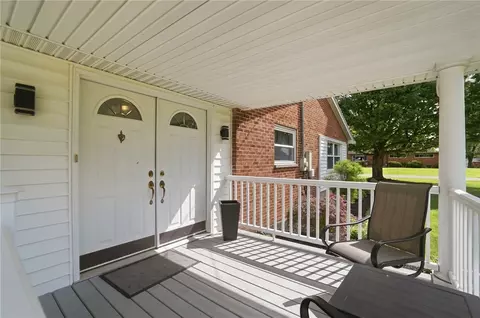 Exterior - 700 Ionic Cir, Enon, OH 45323 photo 12 of 17