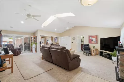 Living - 700 Ionic Cir, Enon, OH 45323 photo 3 of 3