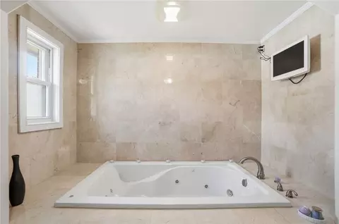 Bath - 700 Ionic Cir, Enon, OH 45323 photo 5 of 5