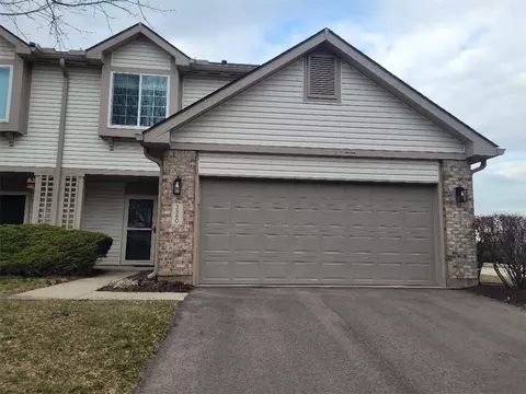 3560 Sequoia Dr, Dayton, OH 45431