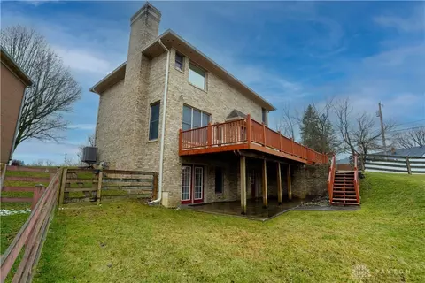 Exterior - 2442 Greystone Ln, Springfield, OH 45503 photo 8 of 13