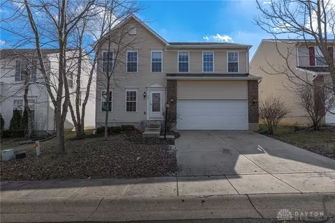 3595 Empire Dr, Beavercreek, OH 45431