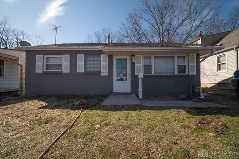 3019 Larue Dr, Kettering, OH 45429