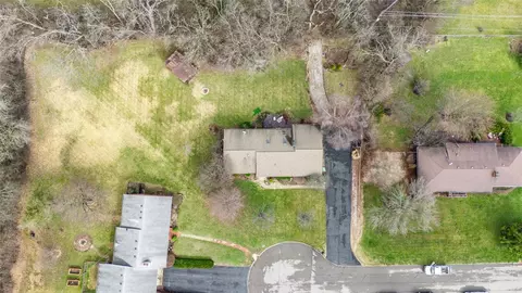 View/Area - 205 Sheldon Dr, Centerville, OH 45459 photo 5 of 6