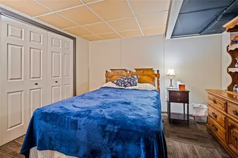 Bedroom - 205 Sheldon Dr, Centerville, OH 45459 photo 4 of 5