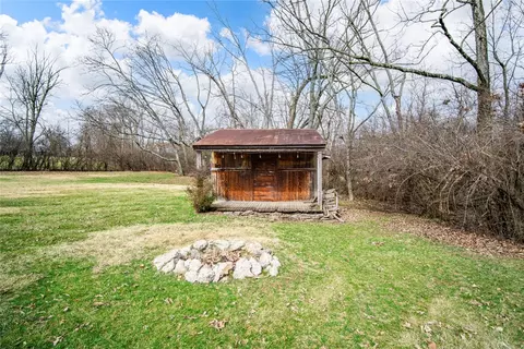 Exterior - 205 Sheldon Dr, Centerville, OH 45459 photo 9 of 14