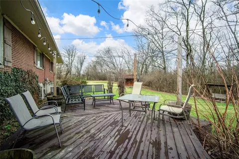 Exterior - 205 Sheldon Dr, Centerville, OH 45459 photo 12 of 14