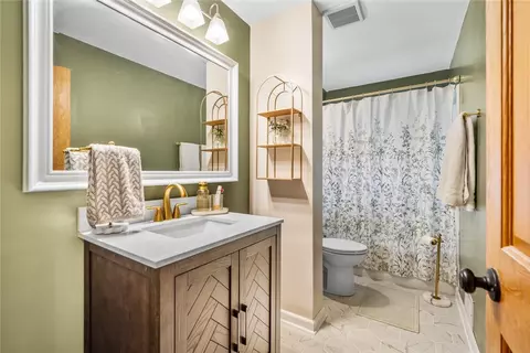 Bath - 205 Sheldon Dr, Centerville, OH 45459 photo 1 of 3