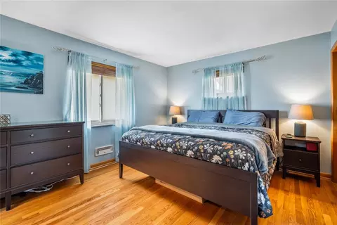 Bedroom - 205 Sheldon Dr, Centerville, OH 45459 photo 1 of 5