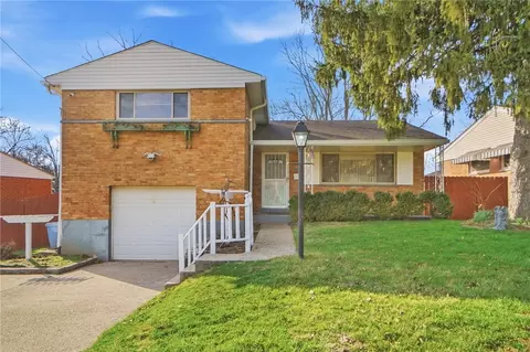 8943 Monsanto Dr, Cincinnati, OH 45231