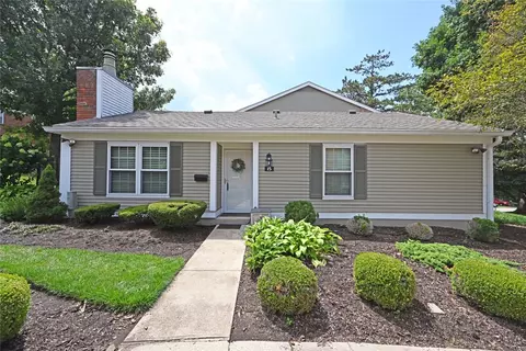 15 Applewood Dr, Fairfield, OH 45014