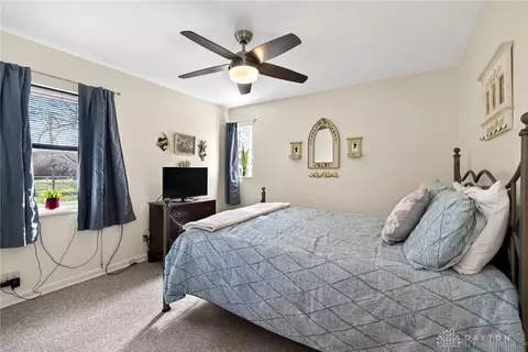 Bedroom - 3028 Fairway Dr, Kettering, OH 45409 photo 3 of 7