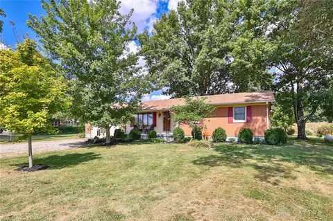 13377 Walden Rd, Farmersville, OH 45325