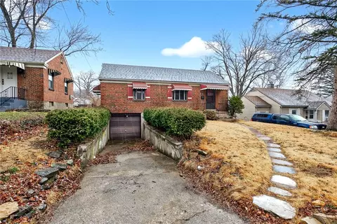 333 Castlewood Ave, Dayton, OH 45405