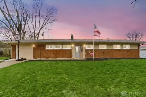 441 Townsend Pl, Riverside, OH 45431 photo 2