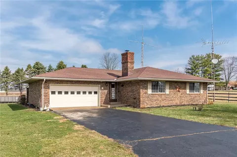4463 Lewisburg Western Rd, Lewisburg, OH 45338