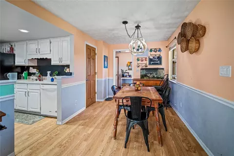 Dining - 6111 Park Ridge Dr, Centerville, OH 45459 photo 2 of 2
