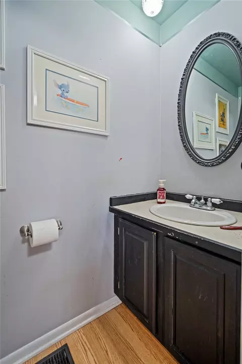 Bath - 6111 Park Ridge Dr, Centerville, OH 45459 photo 1 of 5
