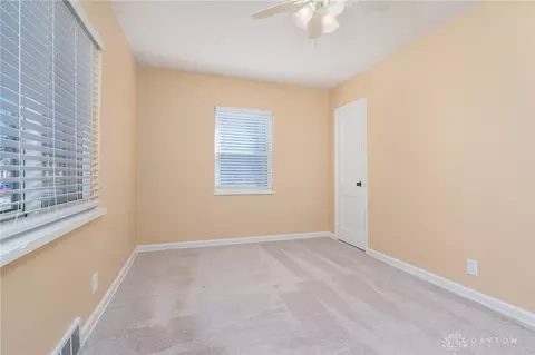 Bedroom - 326 N Bromfield Rd, Kettering, OH 45429 photo 2 of 5