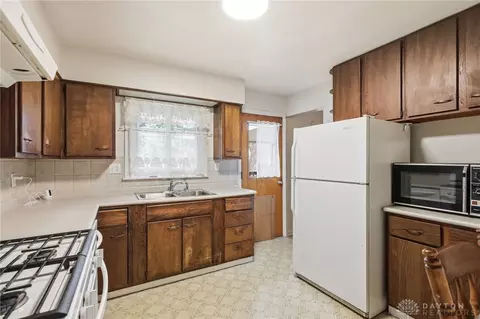 Kitchen - 3700 Lisbon St, Kettering, OH 45429 photo 1 of 4
