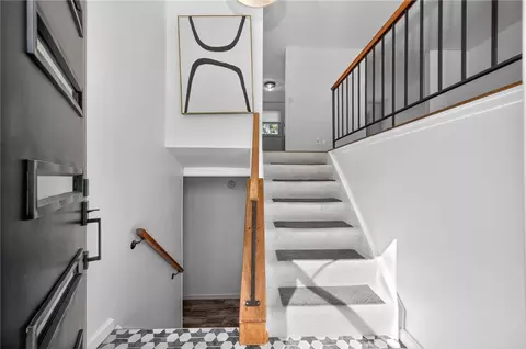 Entry Way - 120 Lightner Ln, Union, OH 45322 photo 1 of 5