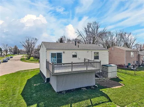 Exterior - 120 Lightner Ln, Union, OH 45322 photo 4 of 11