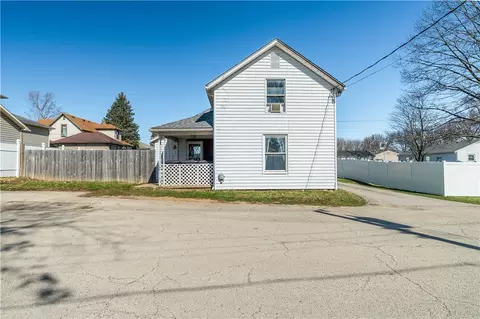 12 E Park St, Covington, OH 45318